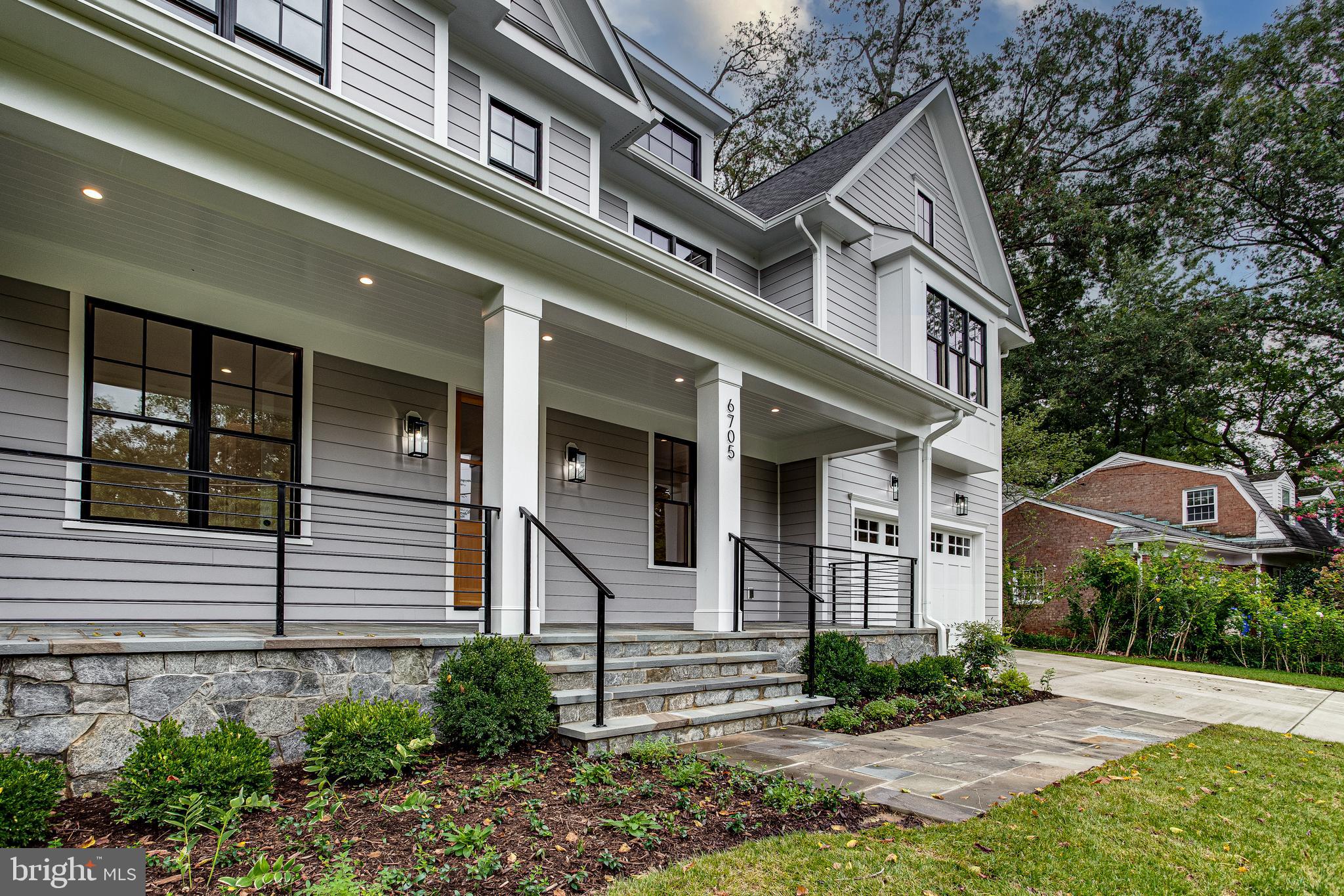 KENWOOD PARK - Residential