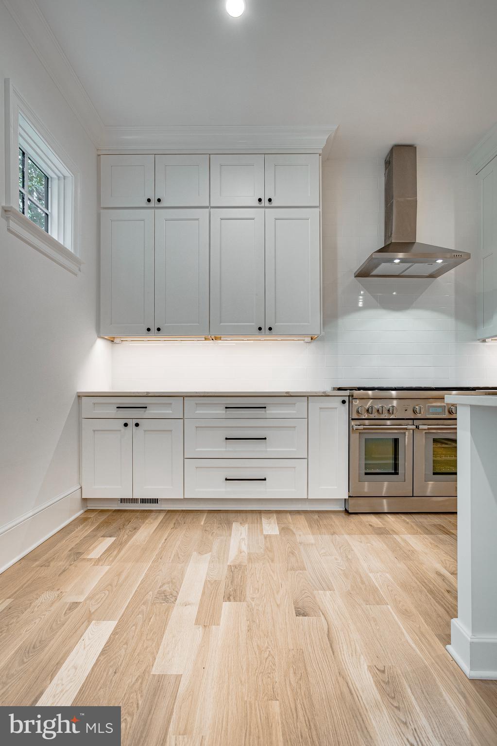 KENWOOD PARK - Residential