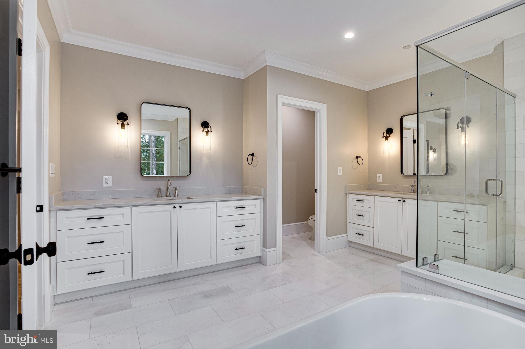 KENWOOD PARK - Residential