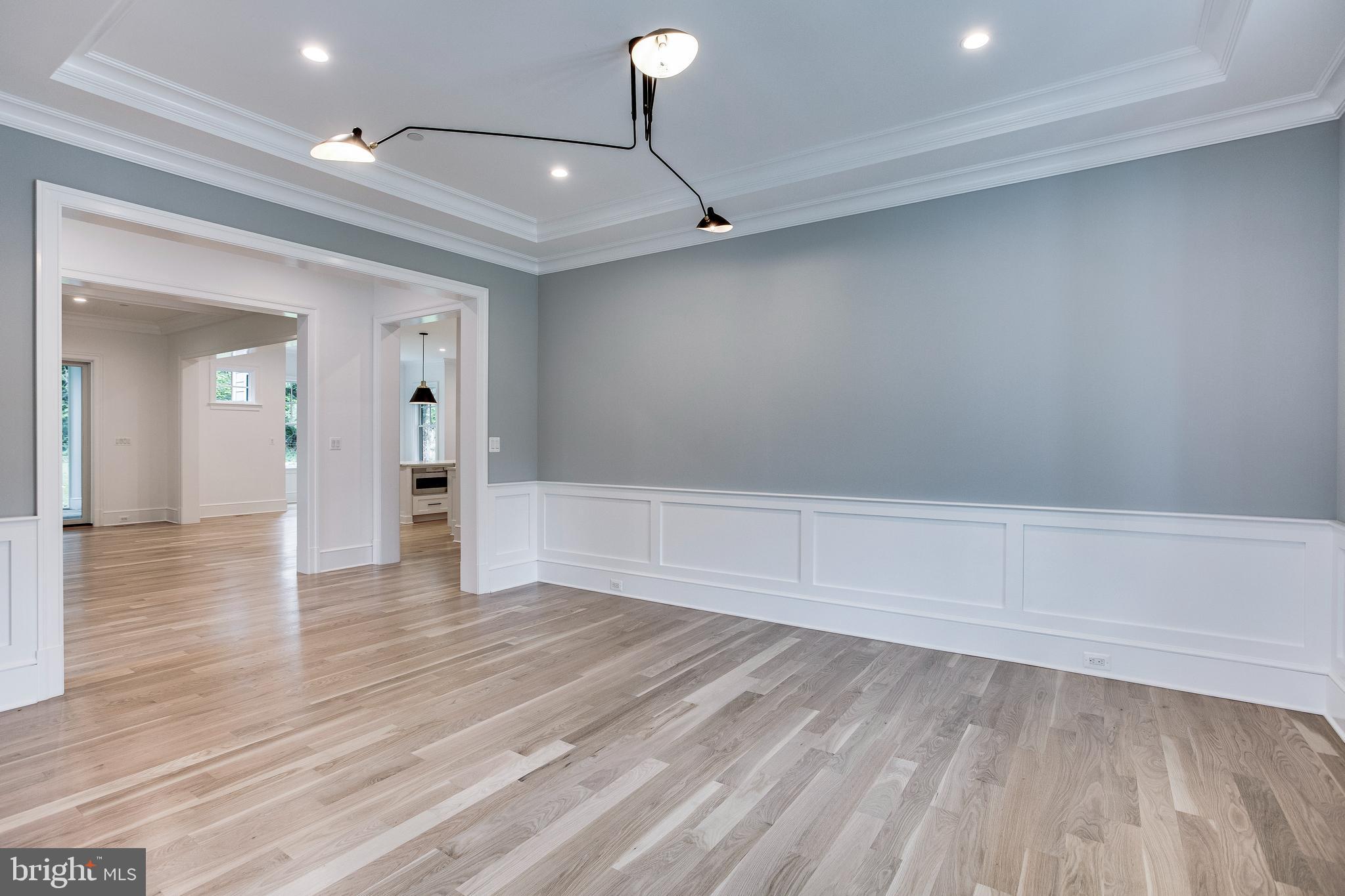 KENWOOD PARK - Residential