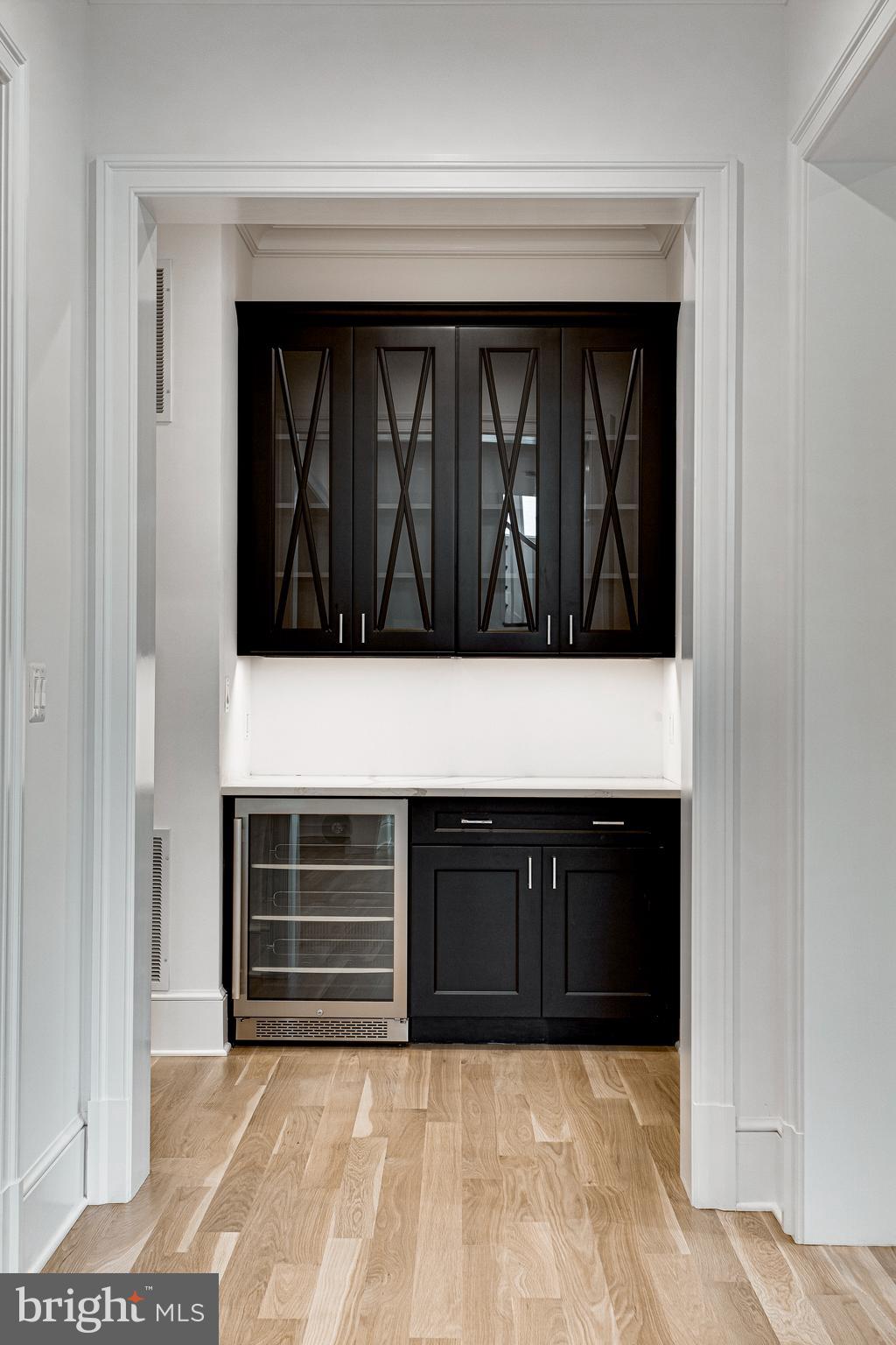 KENWOOD PARK - Residential