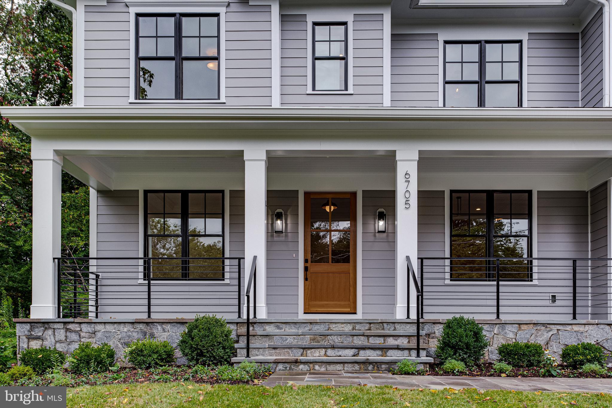 KENWOOD PARK - Residential