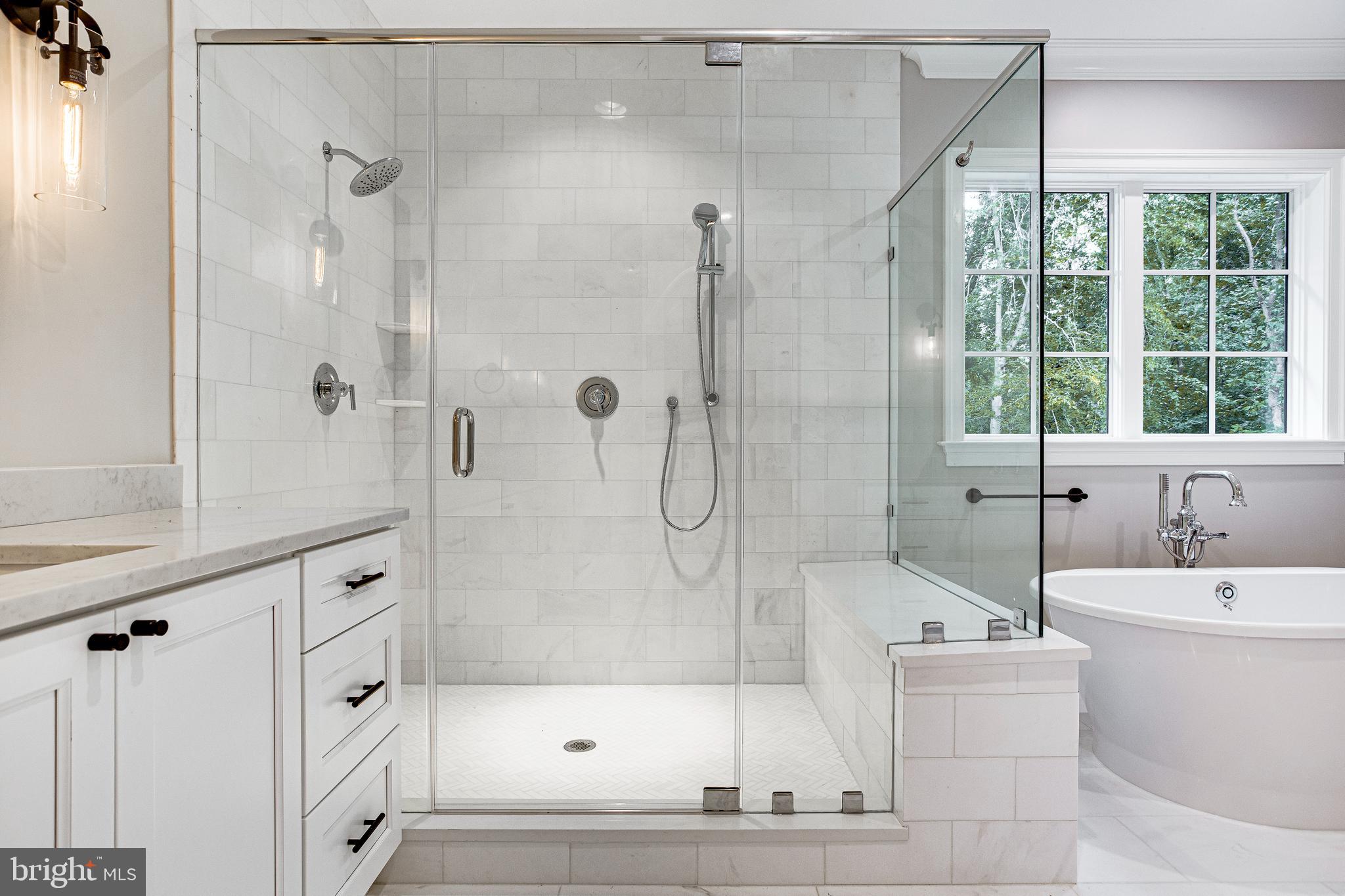 KENWOOD PARK - Residential