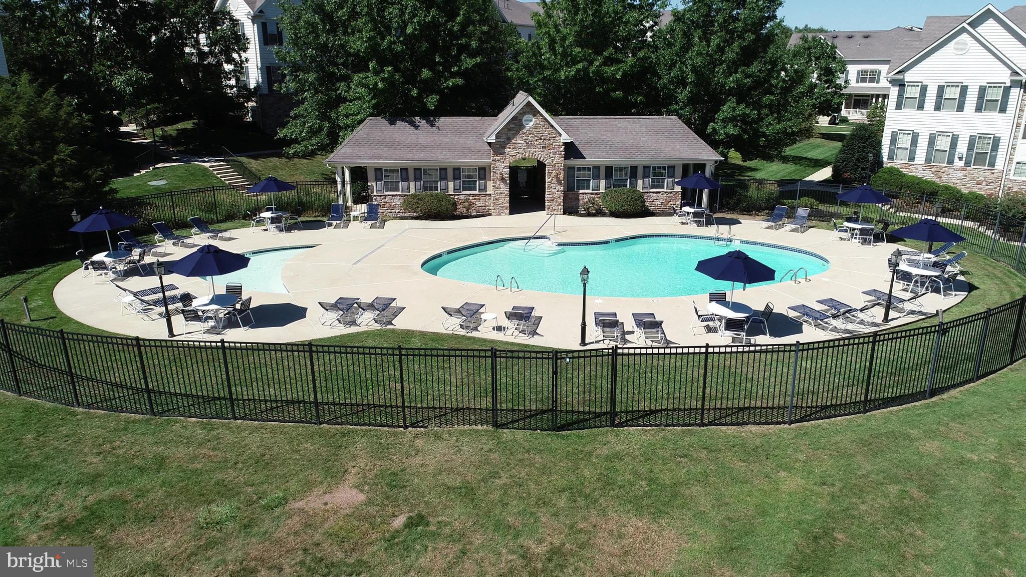 HERITAGE GREEN - Residential Lease
