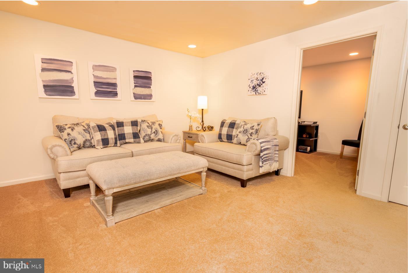 HERITAGE GREEN - Residential Lease