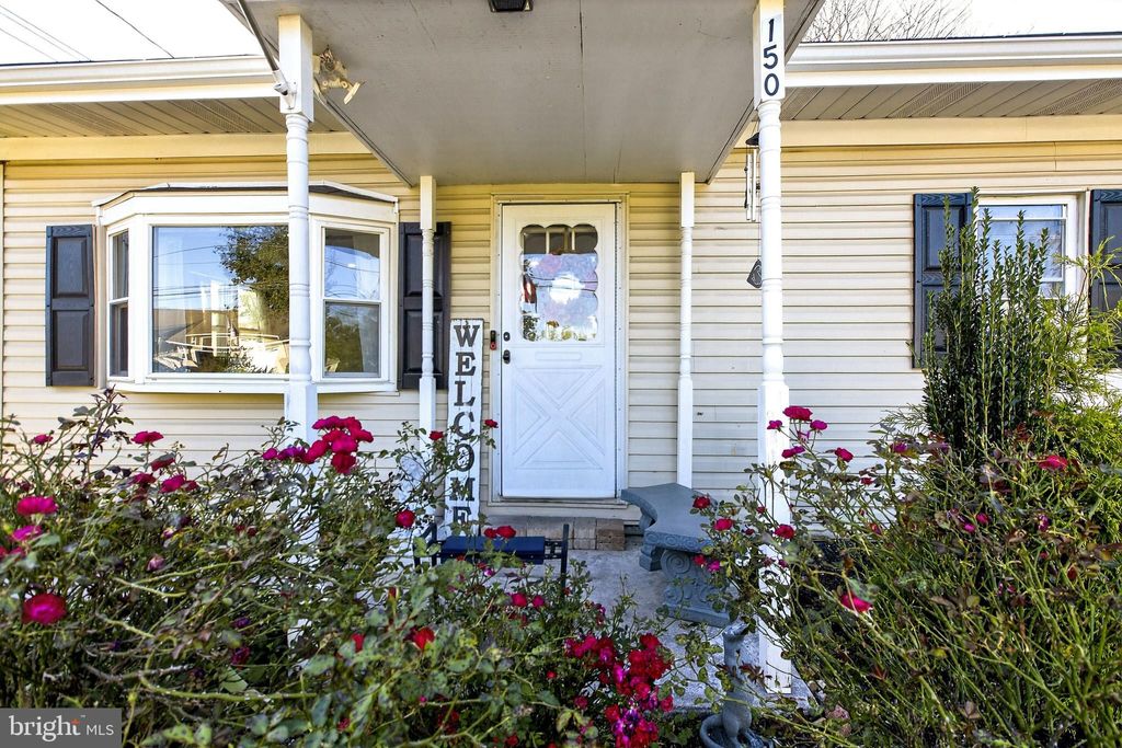 Photo of 150 Seltzer Avenue, COATESVILLE, PA 19320 (MLS # PACT2105508)