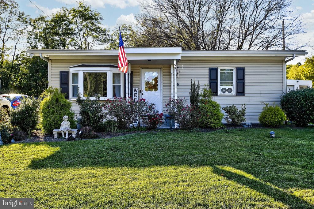 Photo of 150 Seltzer Avenue, COATESVILLE, PA 19320 (MLS # PACT2105508)