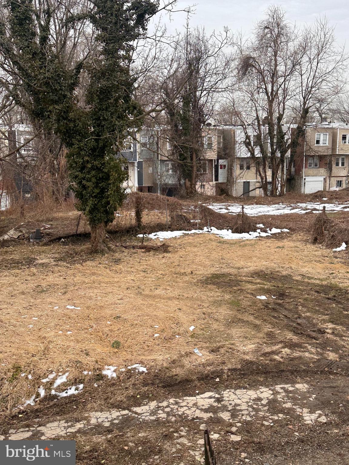 WEST OAK LANE - Residential