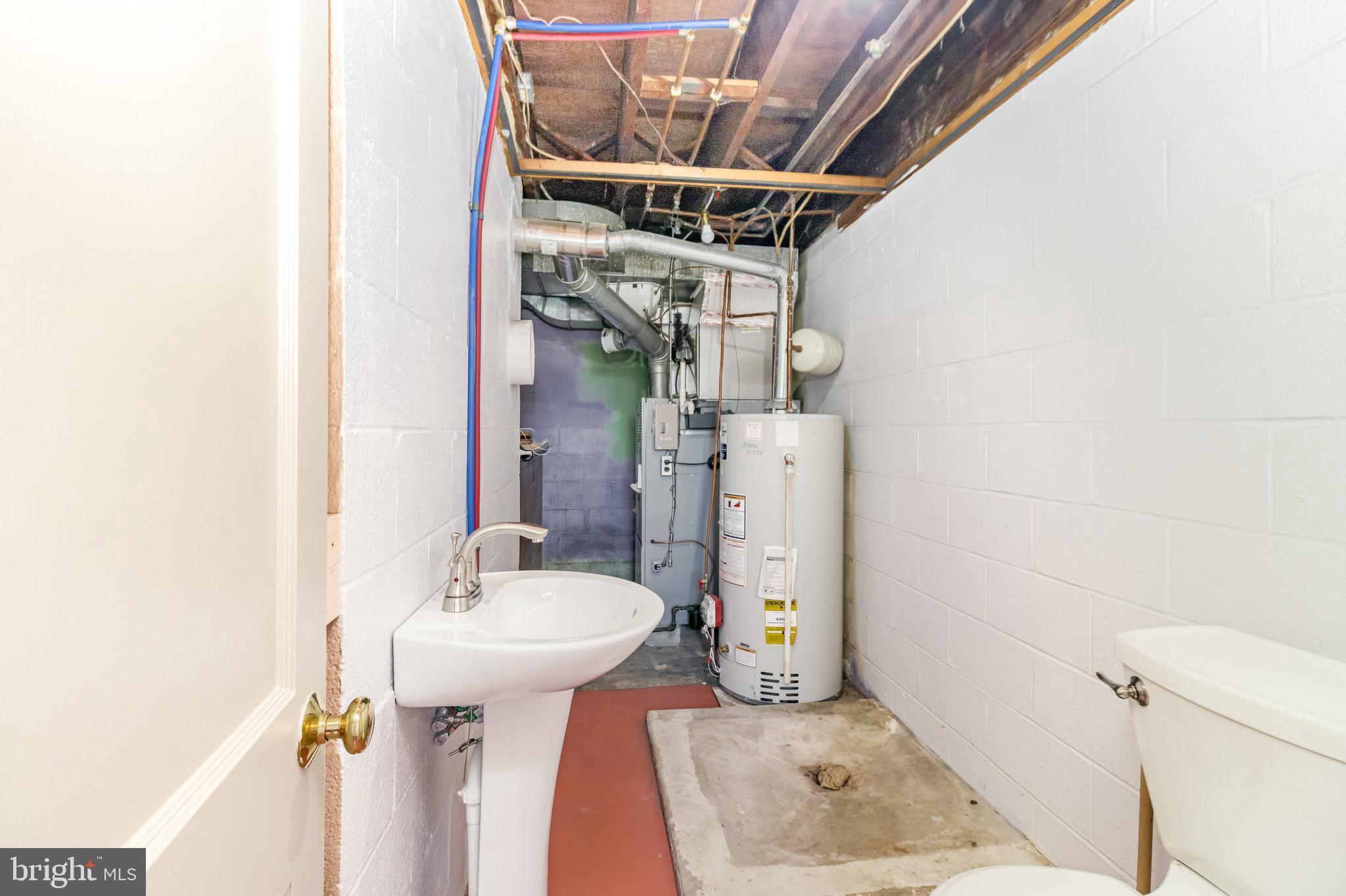 EAST HEMPFIELD TWP - Residential