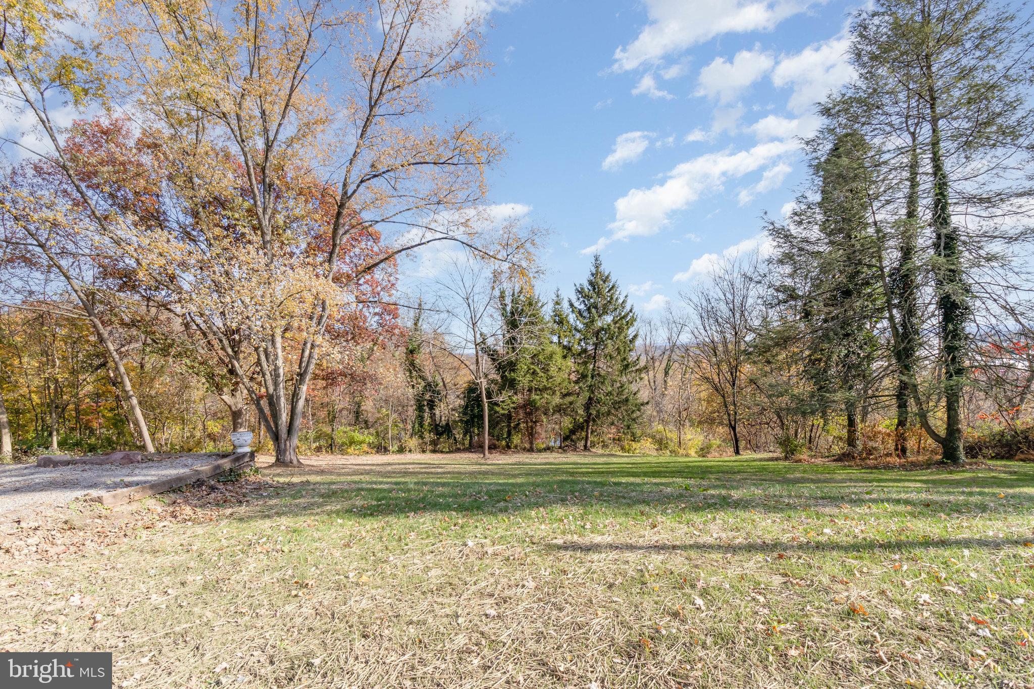 EAST HEMPFIELD TWP - Residential