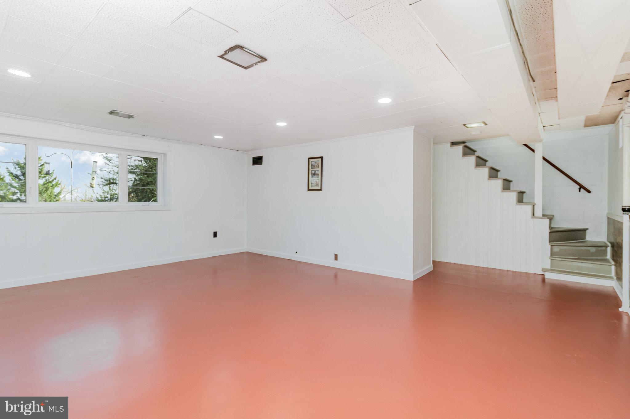 EAST HEMPFIELD TWP - Residential