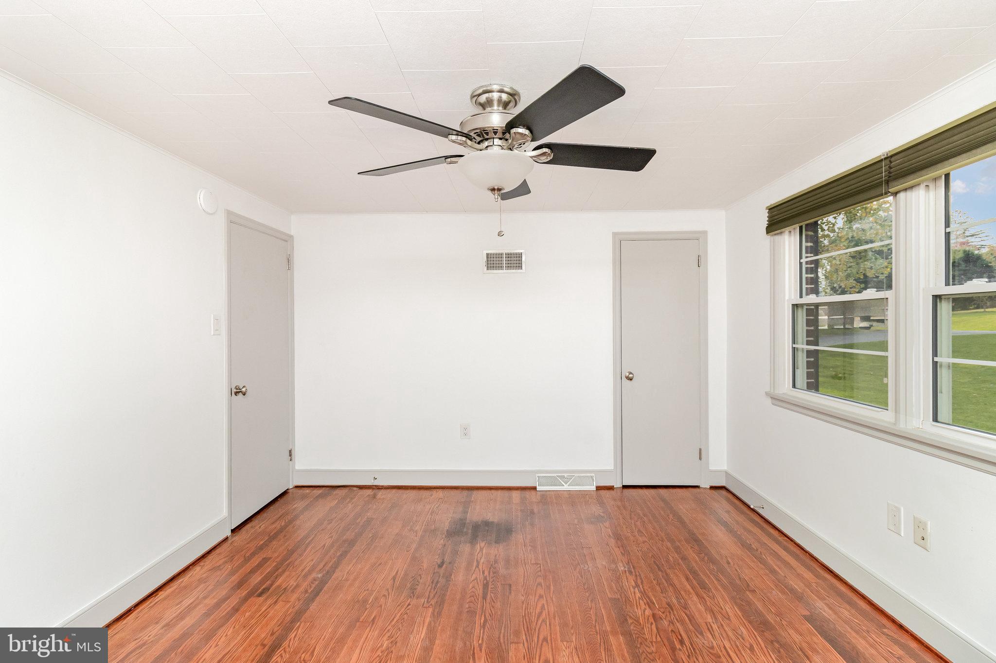 EAST HEMPFIELD TWP - Residential