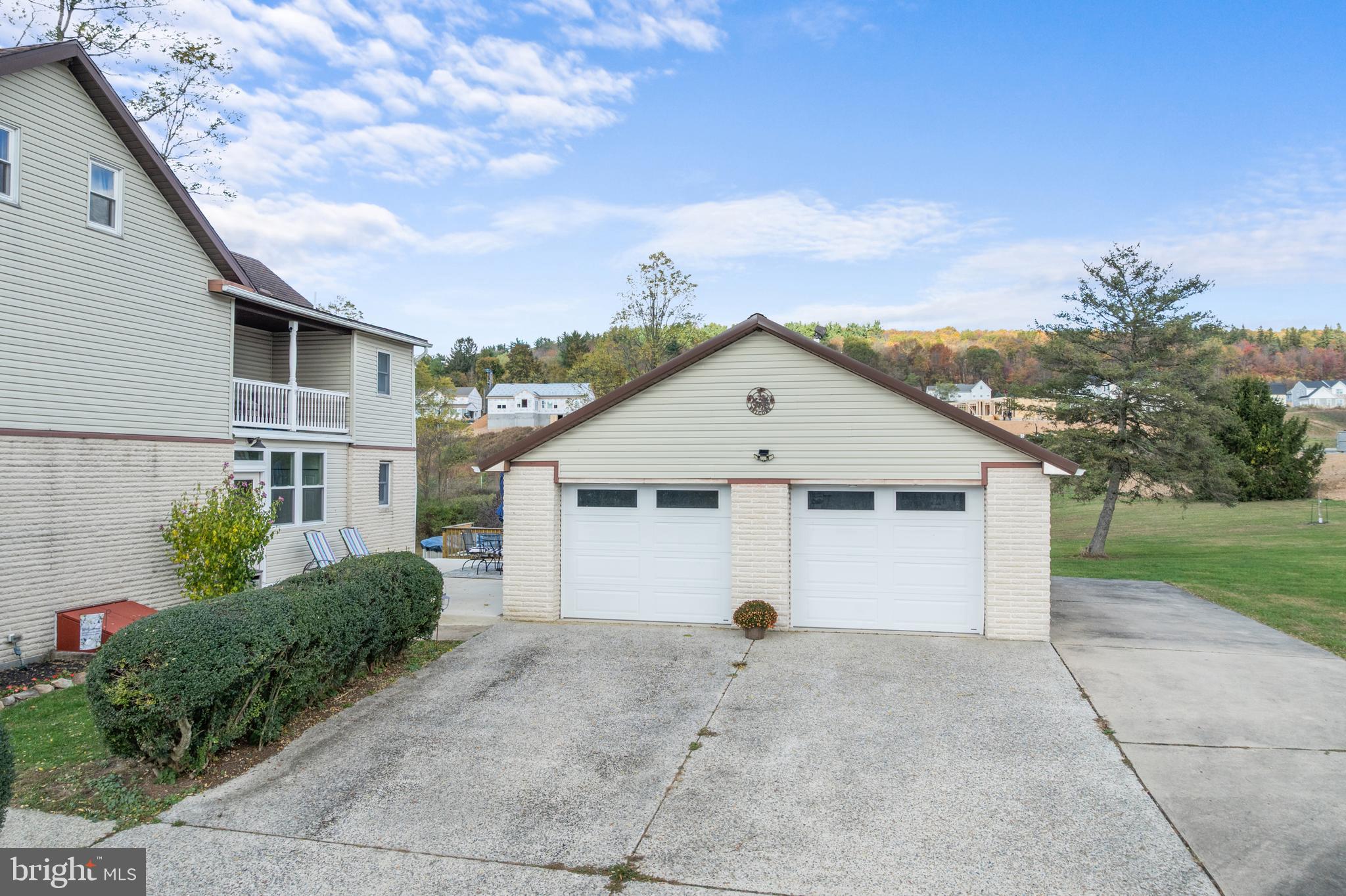 NONE AV AILBLE - Residential