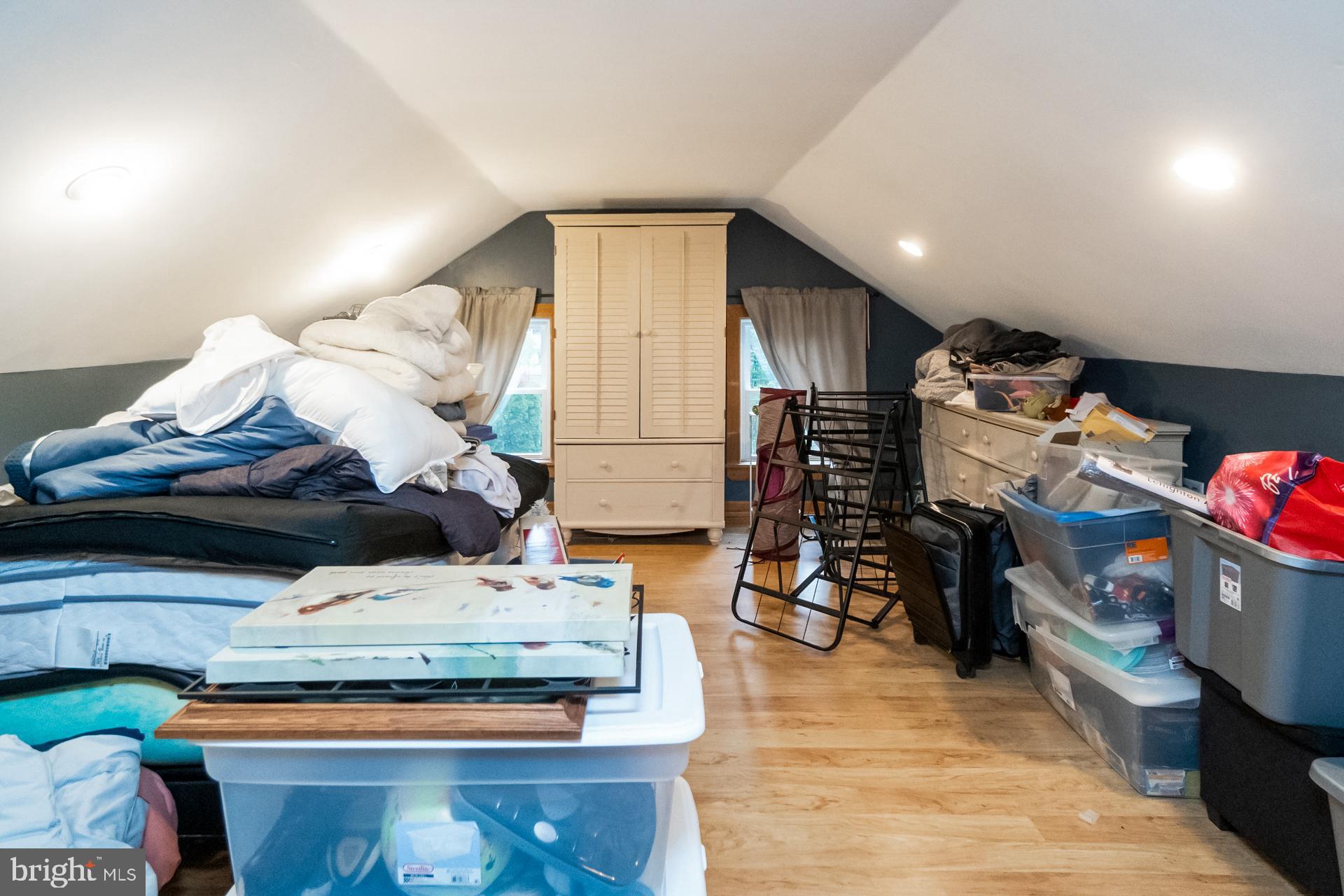 NONE AV AILBLE - Residential