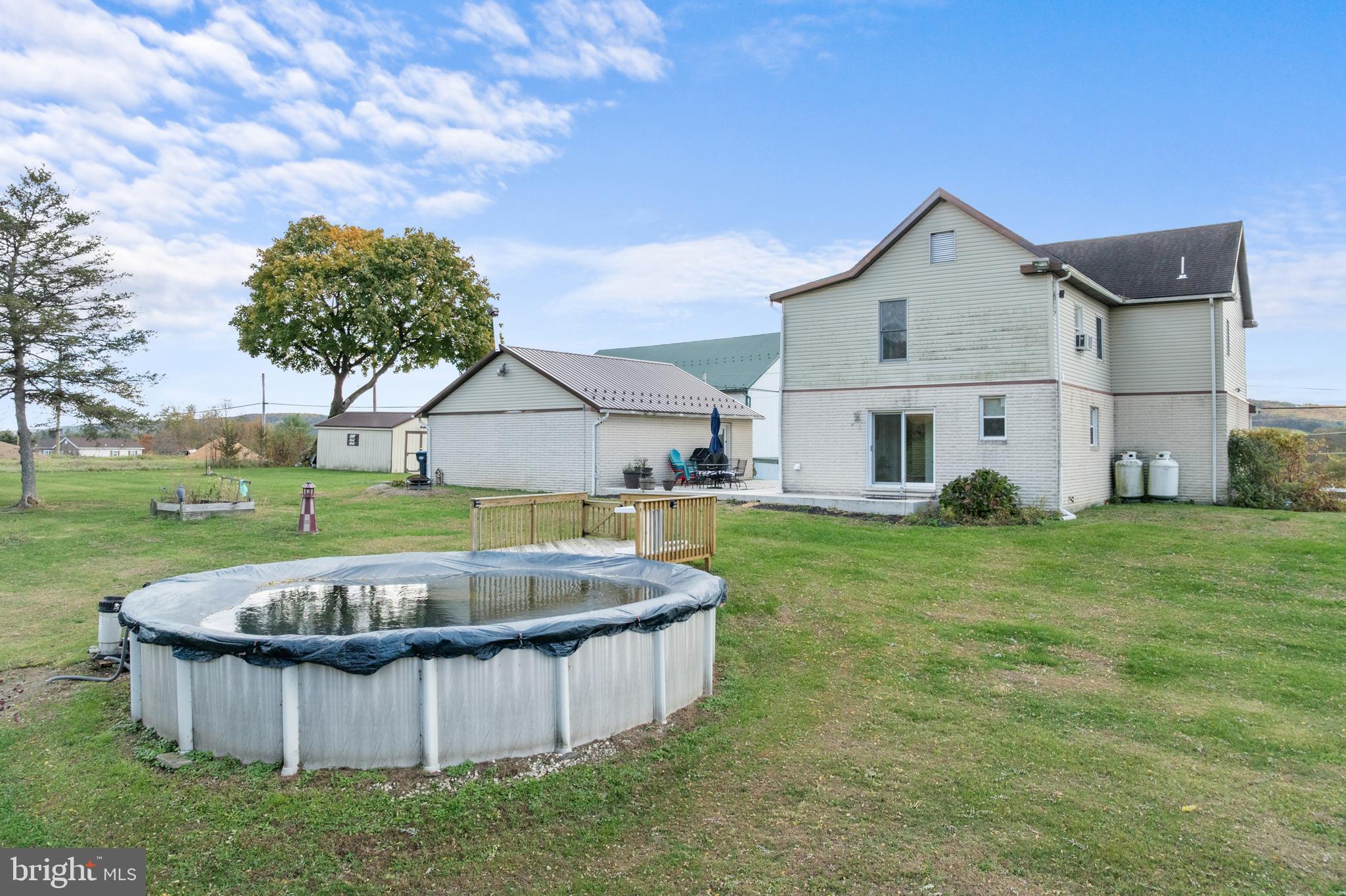 NONE AV AILBLE - Residential