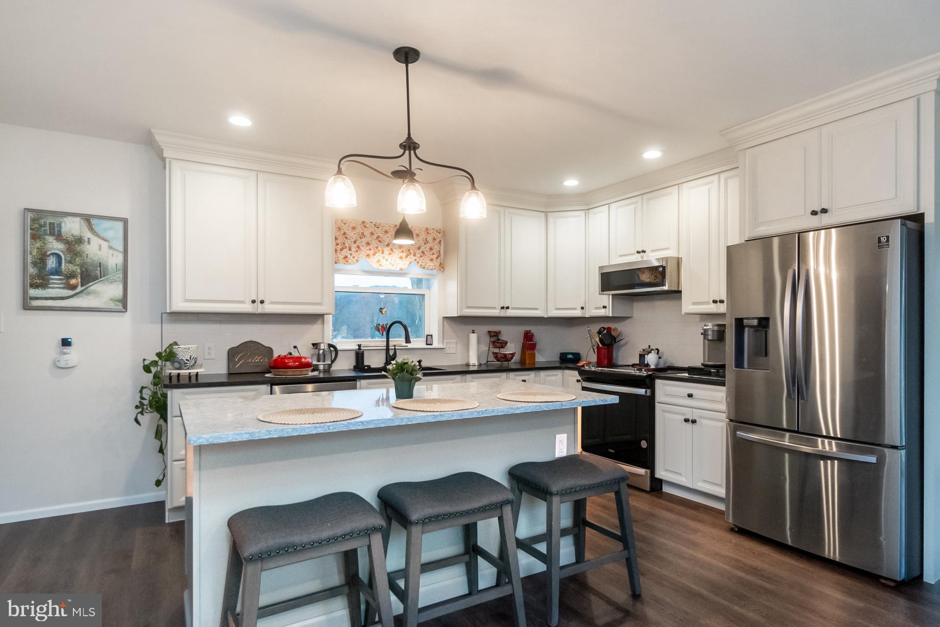 NONE AV AILBLE - Residential