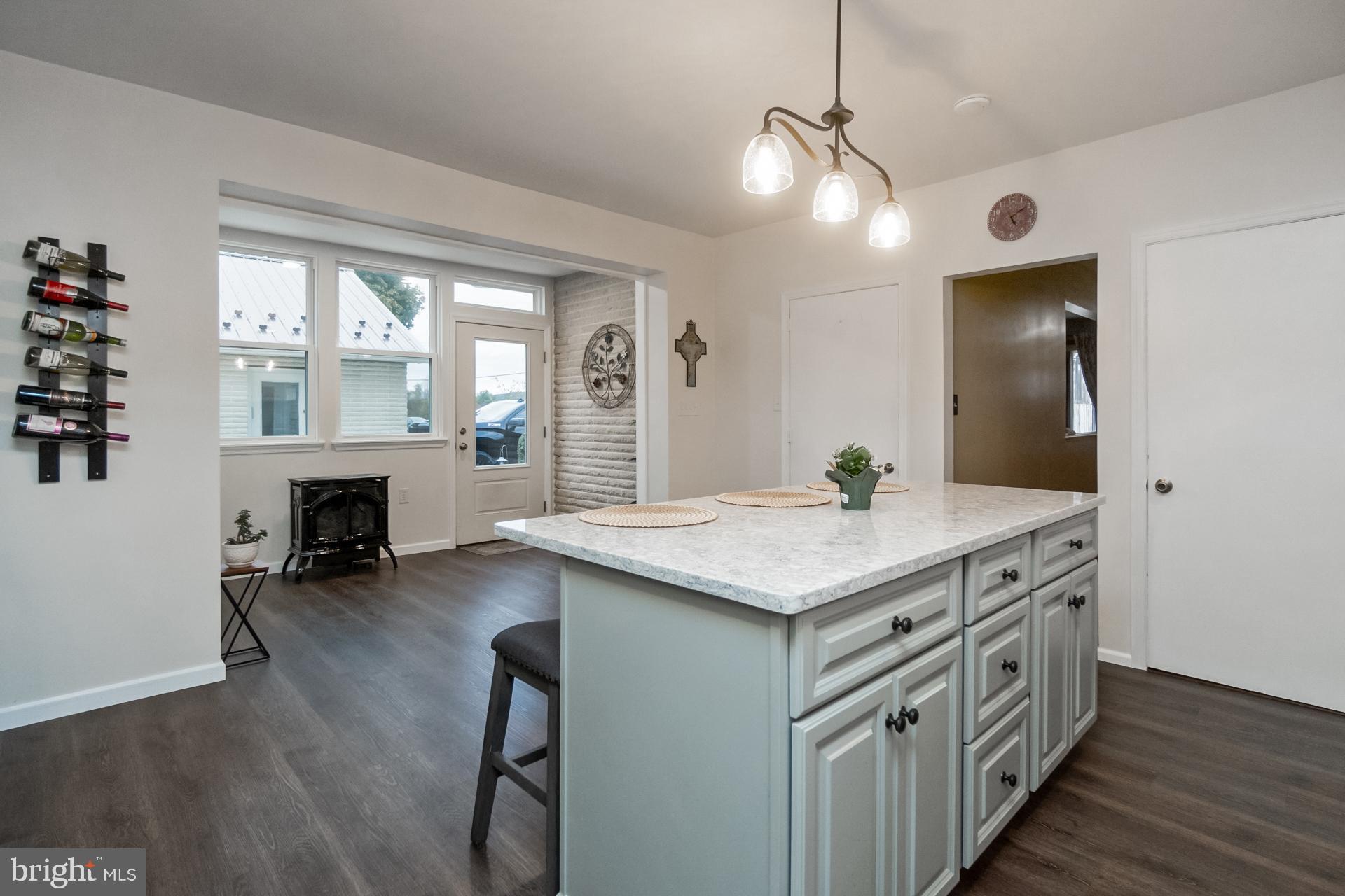 NONE AV AILBLE - Residential