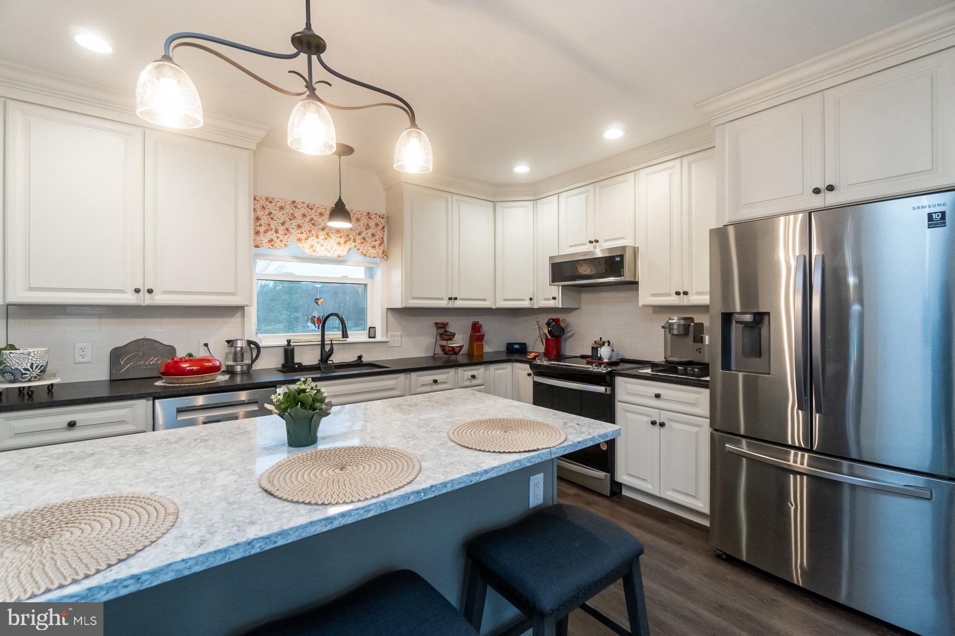 NONE AV AILBLE - Residential