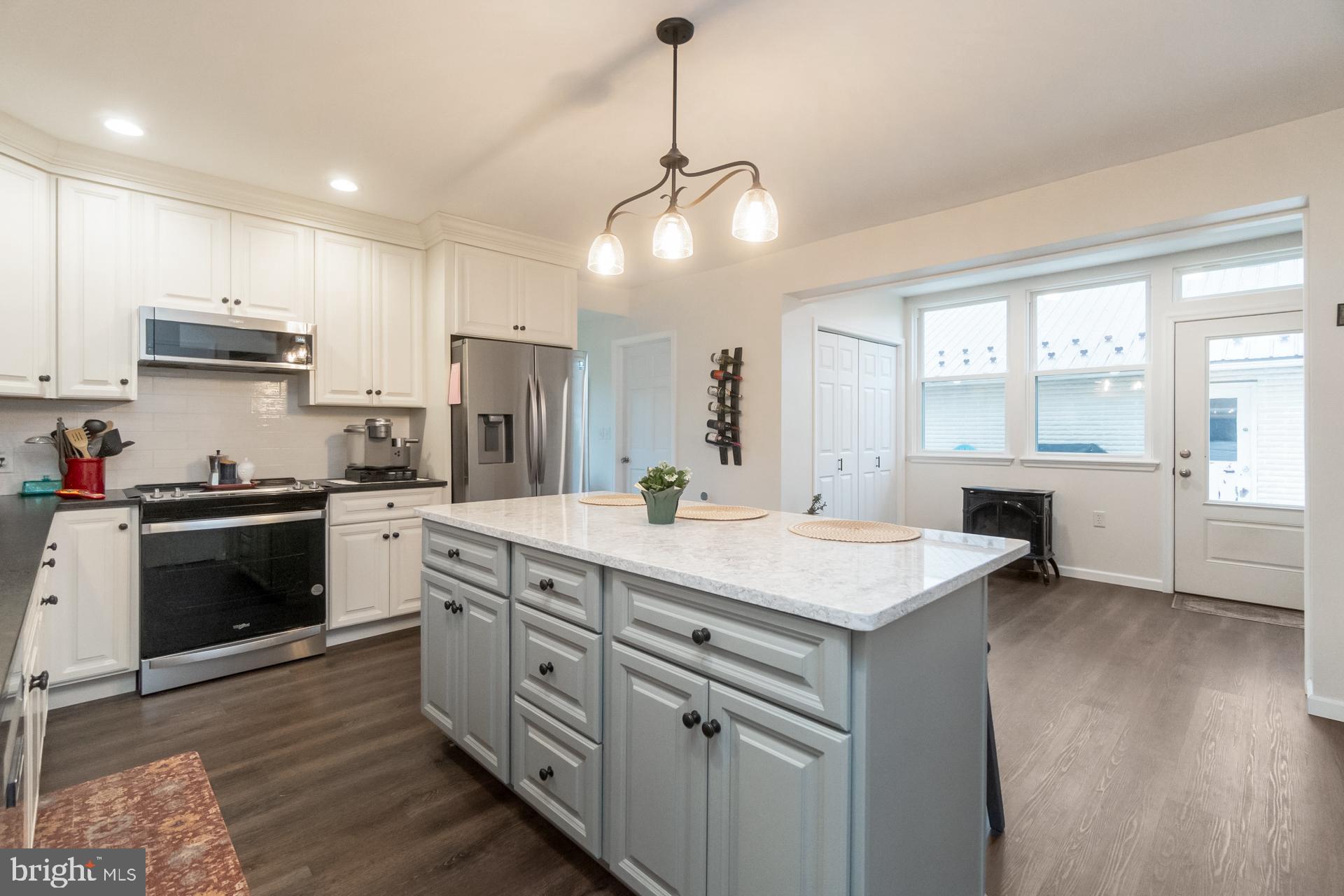 NONE AV AILBLE - Residential