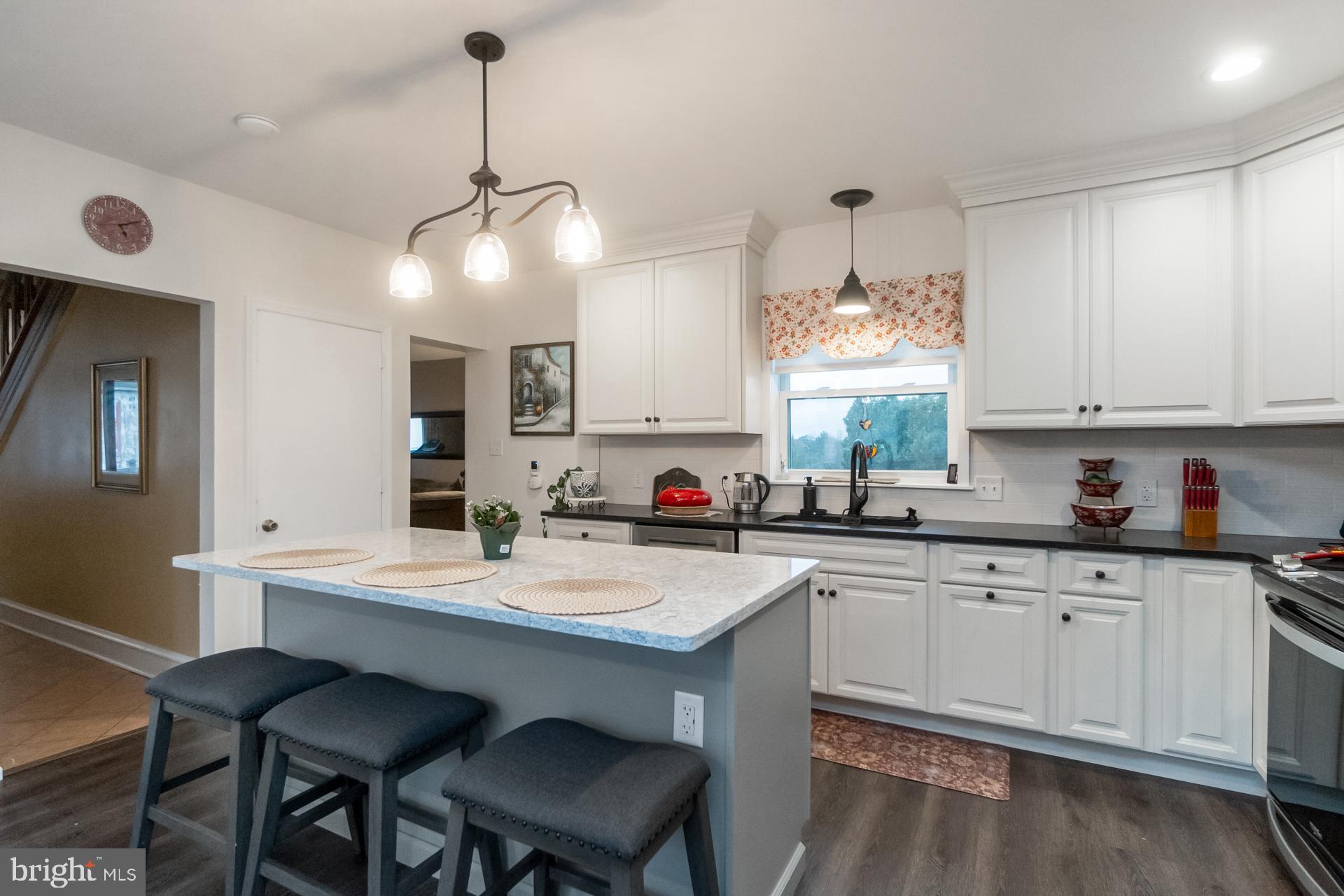 NONE AV AILBLE - Residential