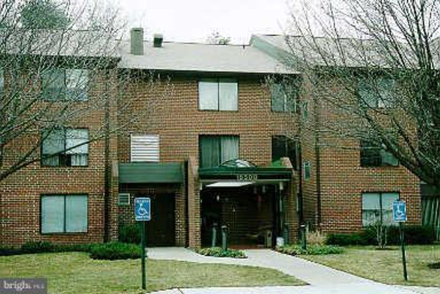 50+ ADULT COMMUNITY- UTILITIES INCL! Peaceful, sunny, 2nd floor garden style, 2 BR (individual heat control), 2 full BA, eat-in kitchen,balcony, new carpet/paint, in-unit laundry rm. Assigned parking. 18 hole golf, 2 clubhouses, entertainment, seminars, exercise/game room,in/outdoor pools, walking paths, tennis, dining facilities, medical ctr/pharmacy, community bus transportation & to shop ctr