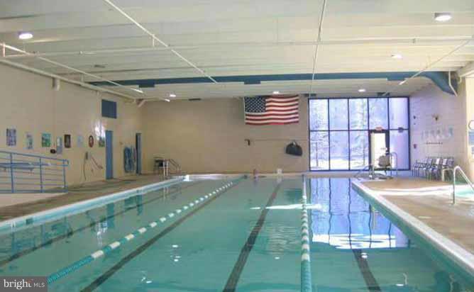 ROSSMOOR MUTUAL #19B - Residential Lease