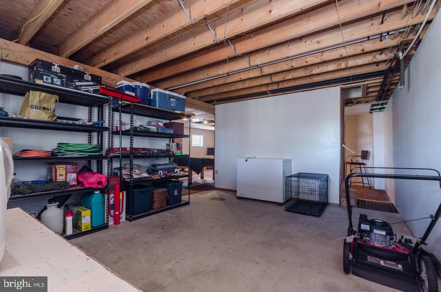 ROUSE MT - Residential