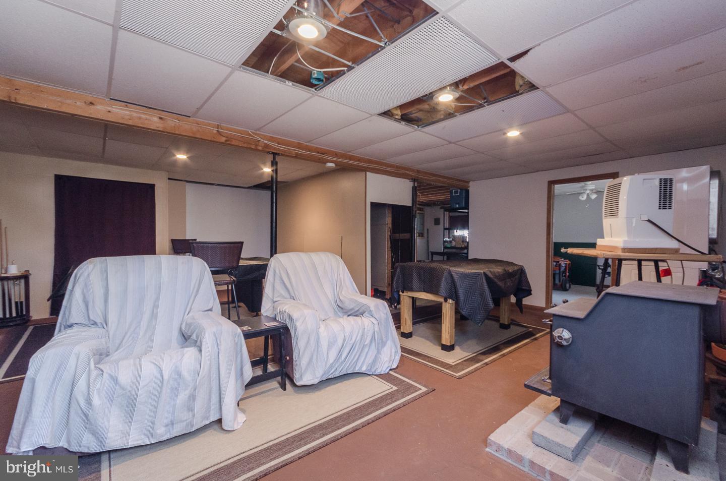 ROUSE MT - Residential