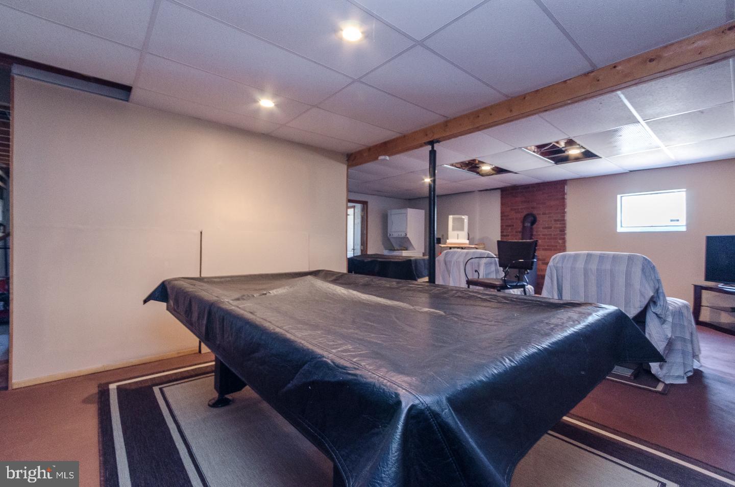 ROUSE MT - Residential