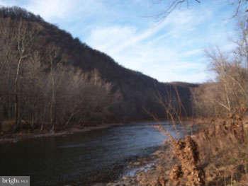 ROUSE MT - Residential