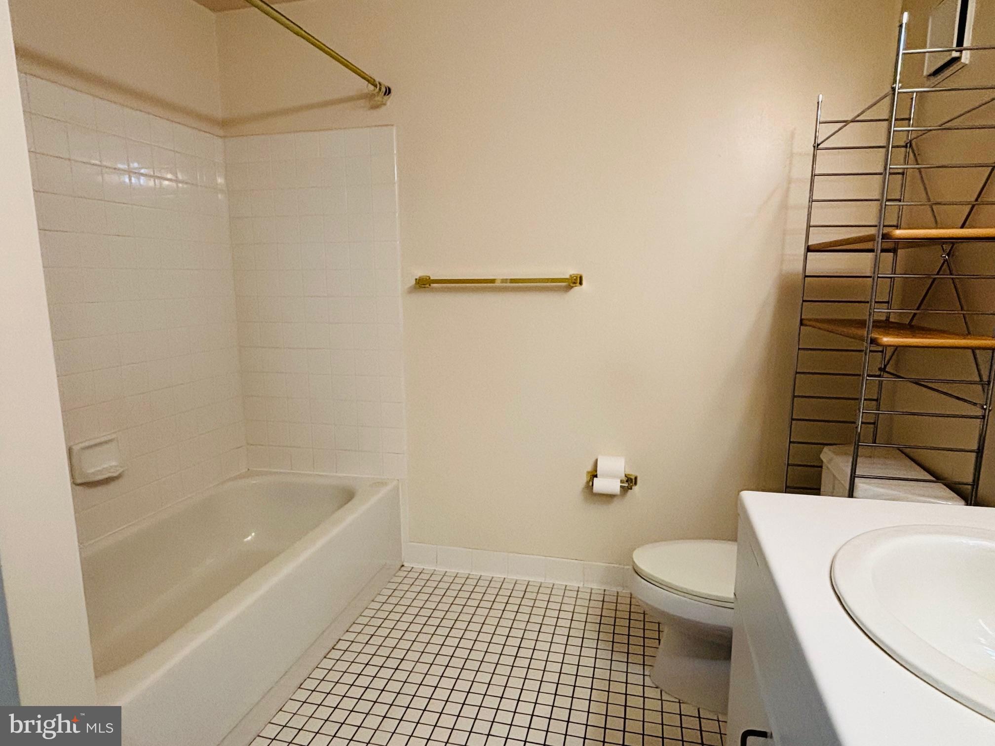 FELLS POINT HISTORIC DISTRICT - Residential