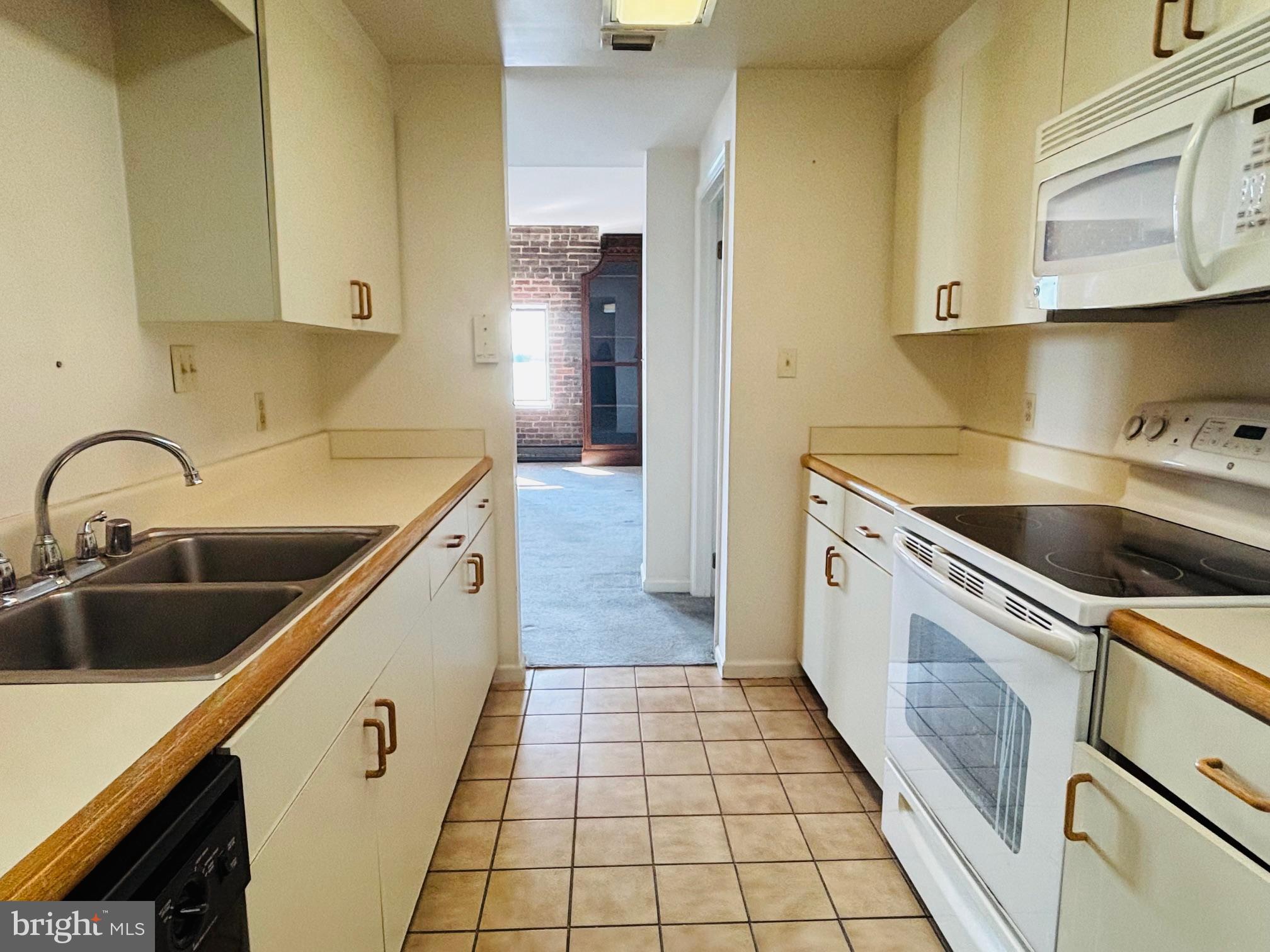 FELLS POINT HISTORIC DISTRICT - Residential