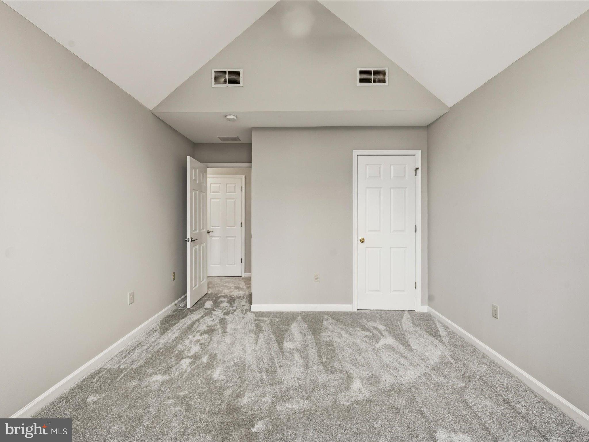 CRESS CREEK - Residential