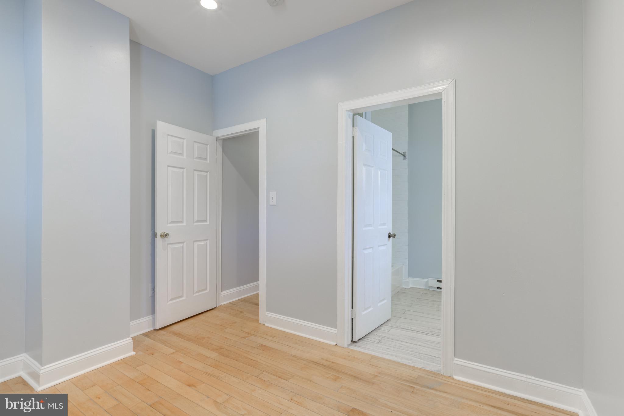 PHILADELPHIA (WEST) - Residential