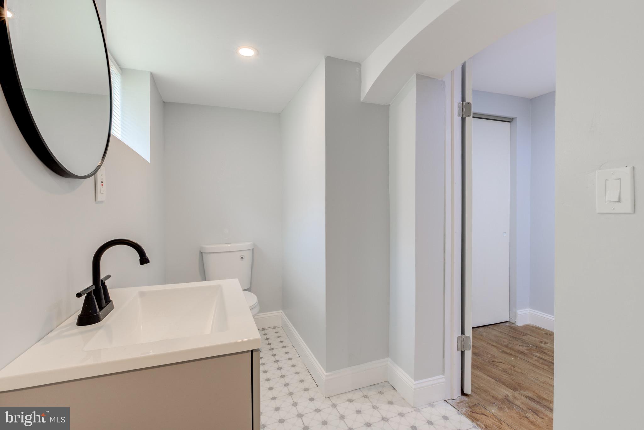 PHILADELPHIA (WEST) - Residential