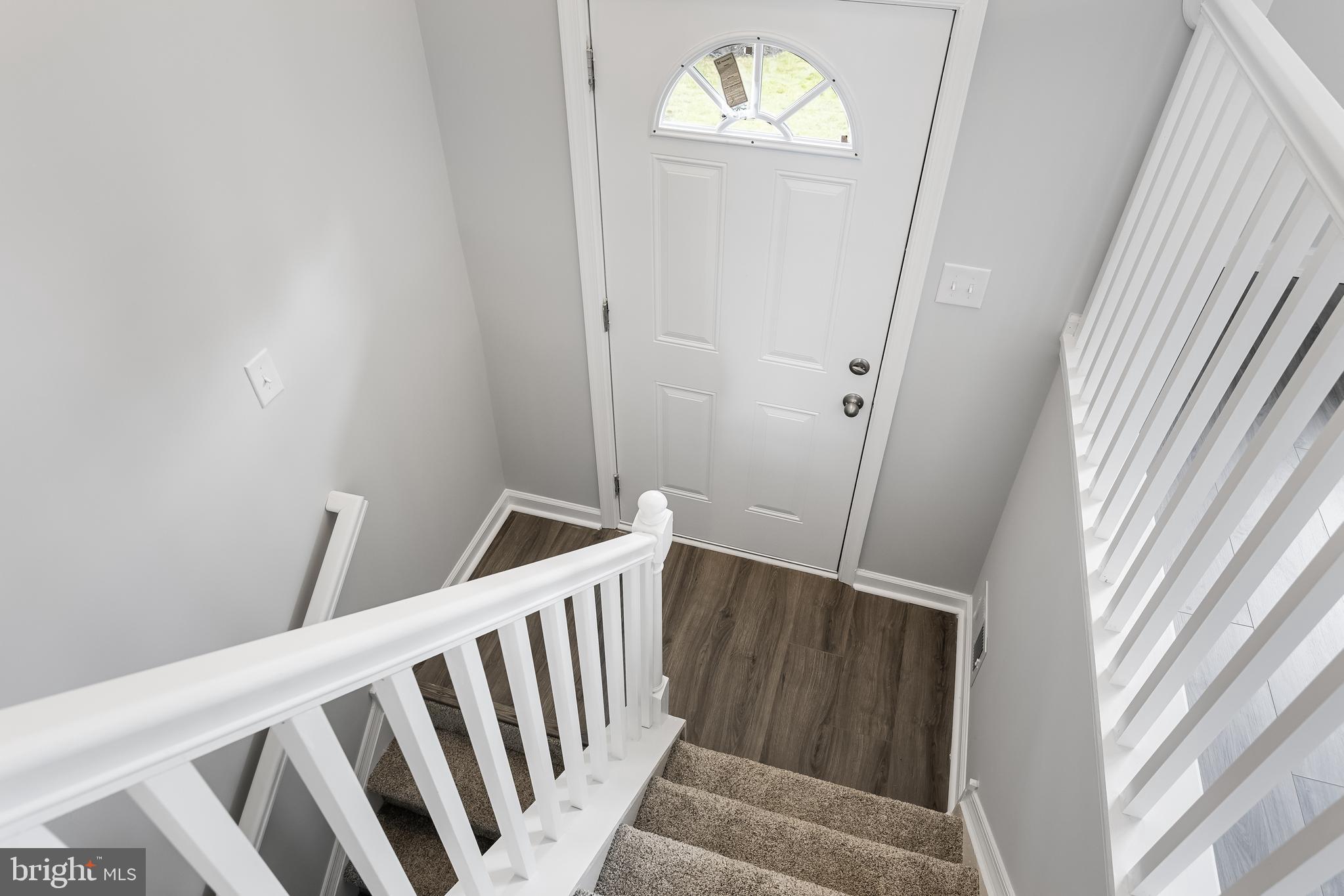 18 STONEY BRIDGE ROAD