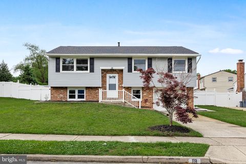18 STONEY BRIDGE ROAD CLEMENTON NJ 08021