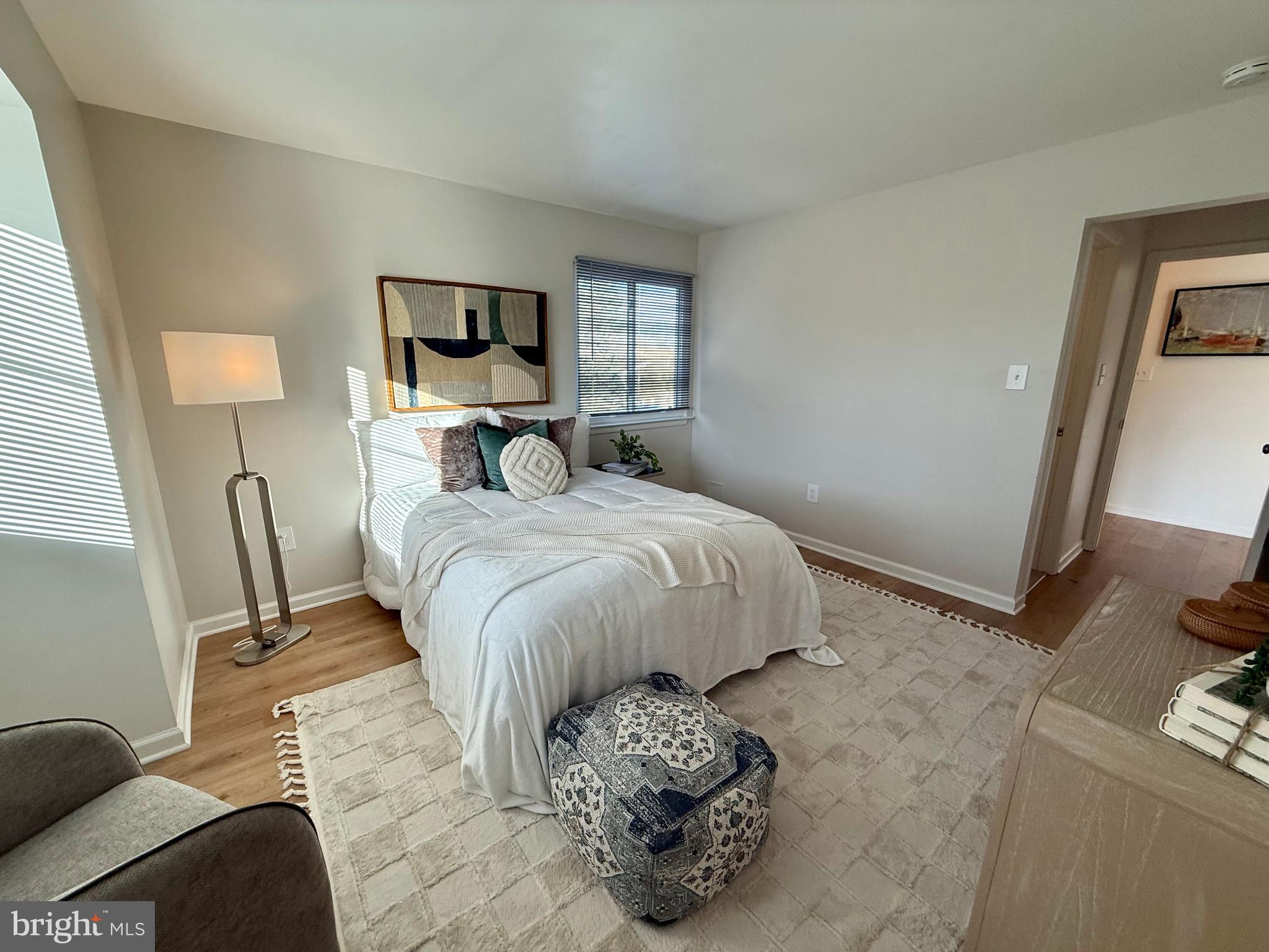 TOWN CENTER - Residential Lease