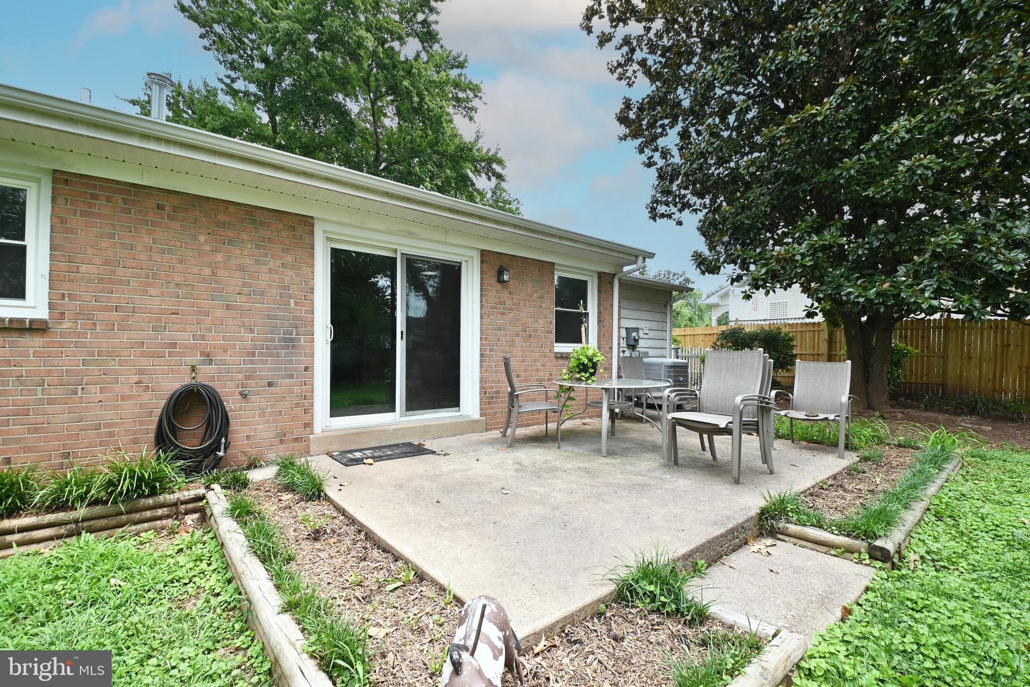 BROOKFIELD - Residential Lease