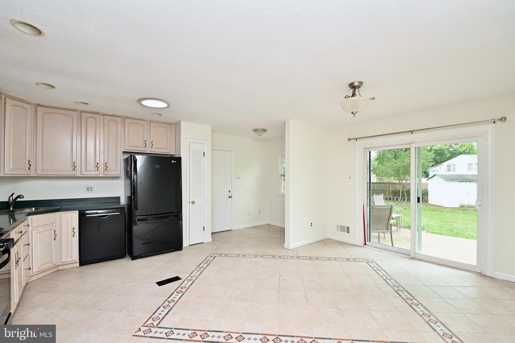 BROOKFIELD - Residential Lease