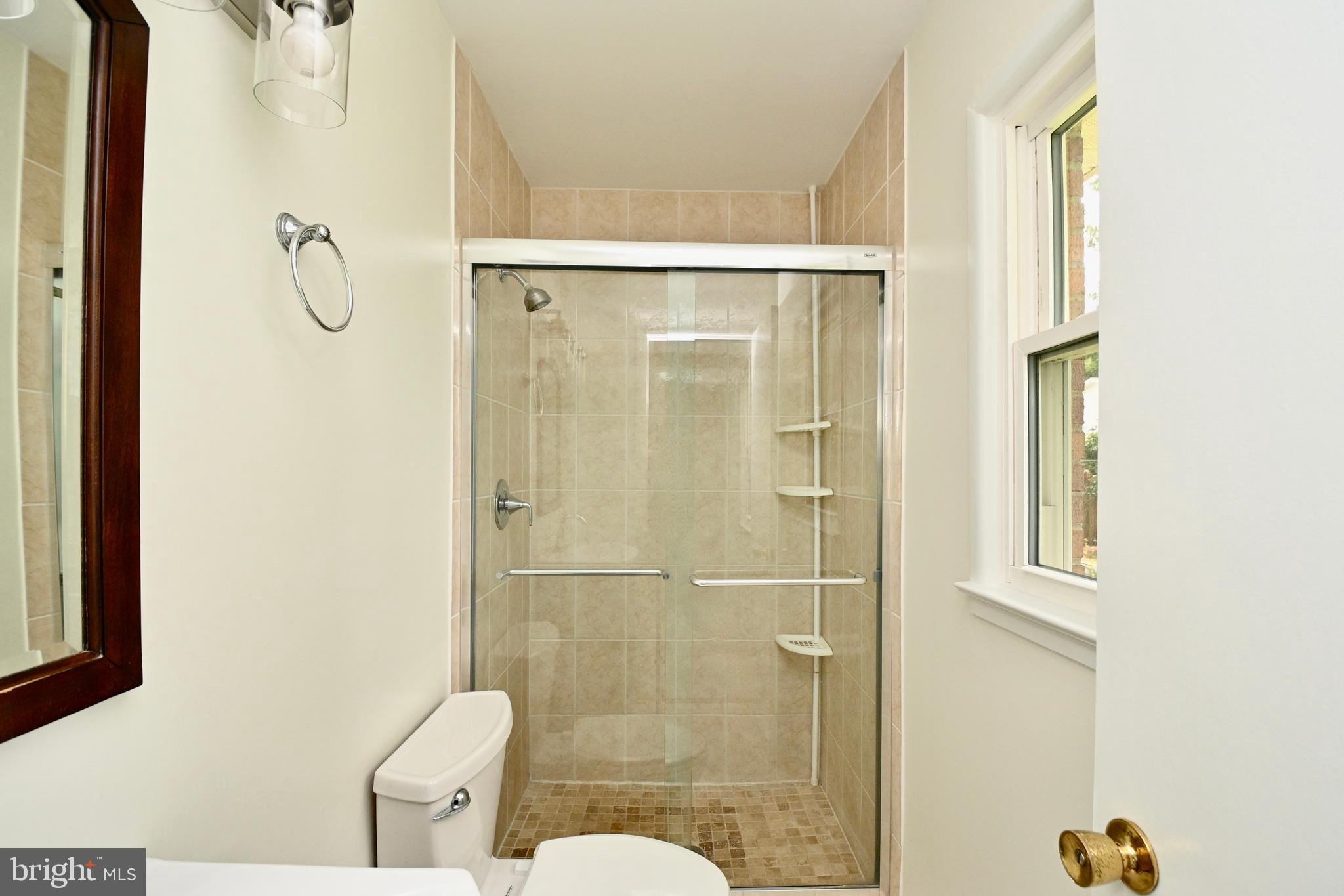 BROOKFIELD - Residential Lease