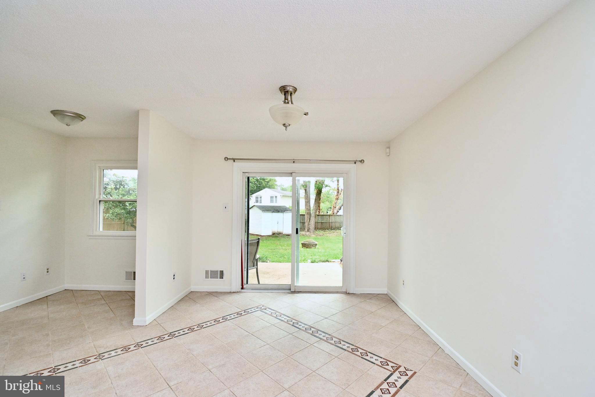 BROOKFIELD - Residential Lease