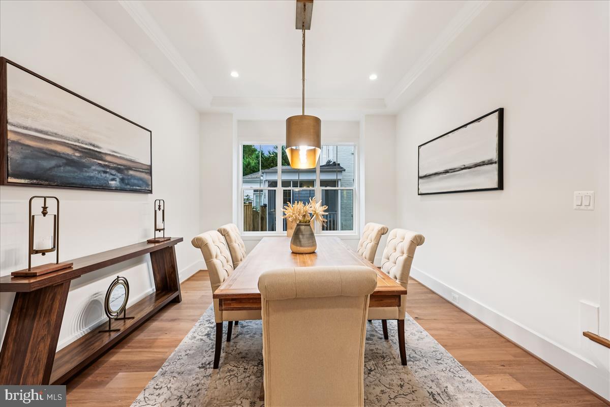 EDGEWOOD - Residential