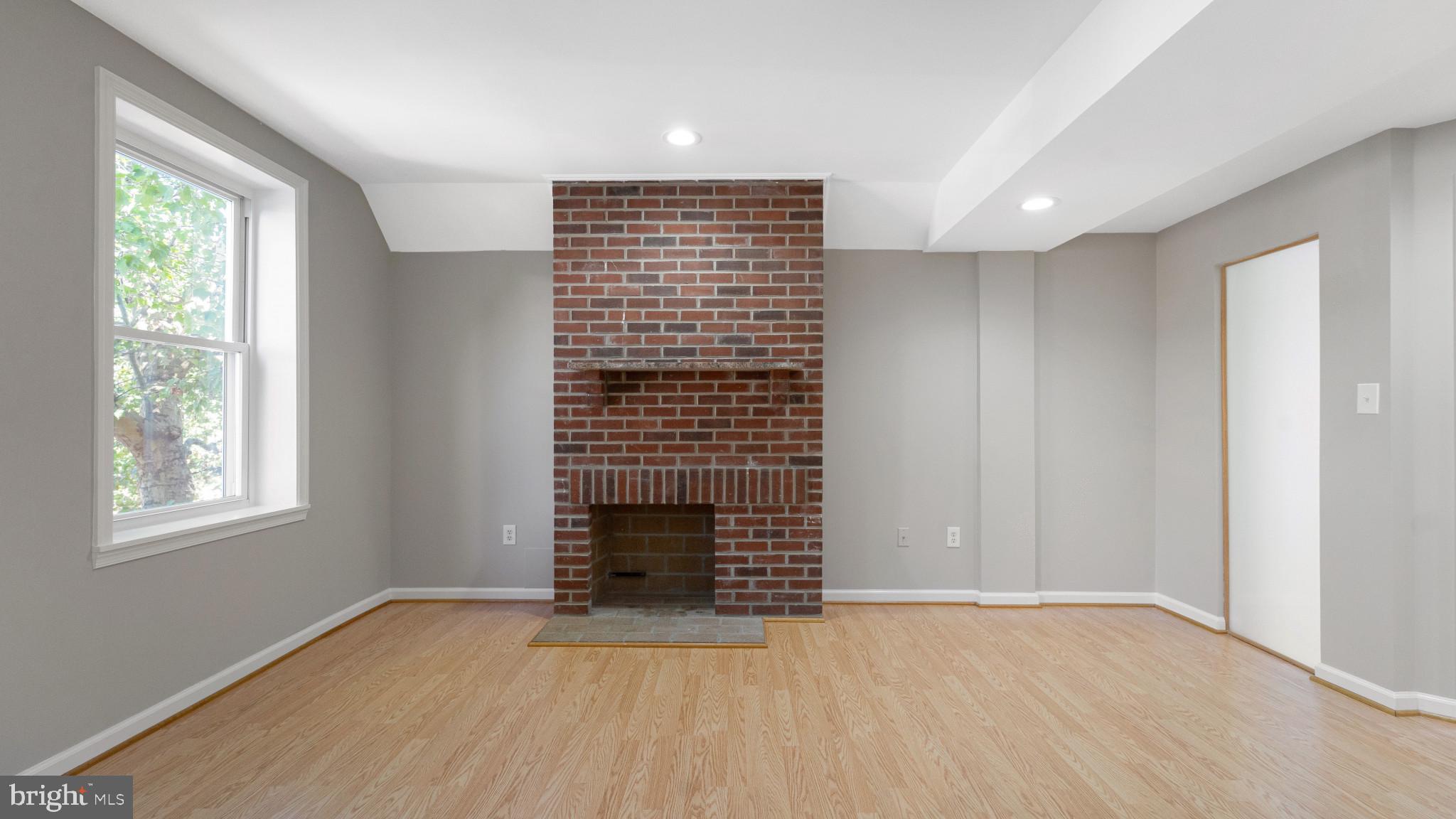 FELLS POINT HISTORIC DISTRICT - Residential