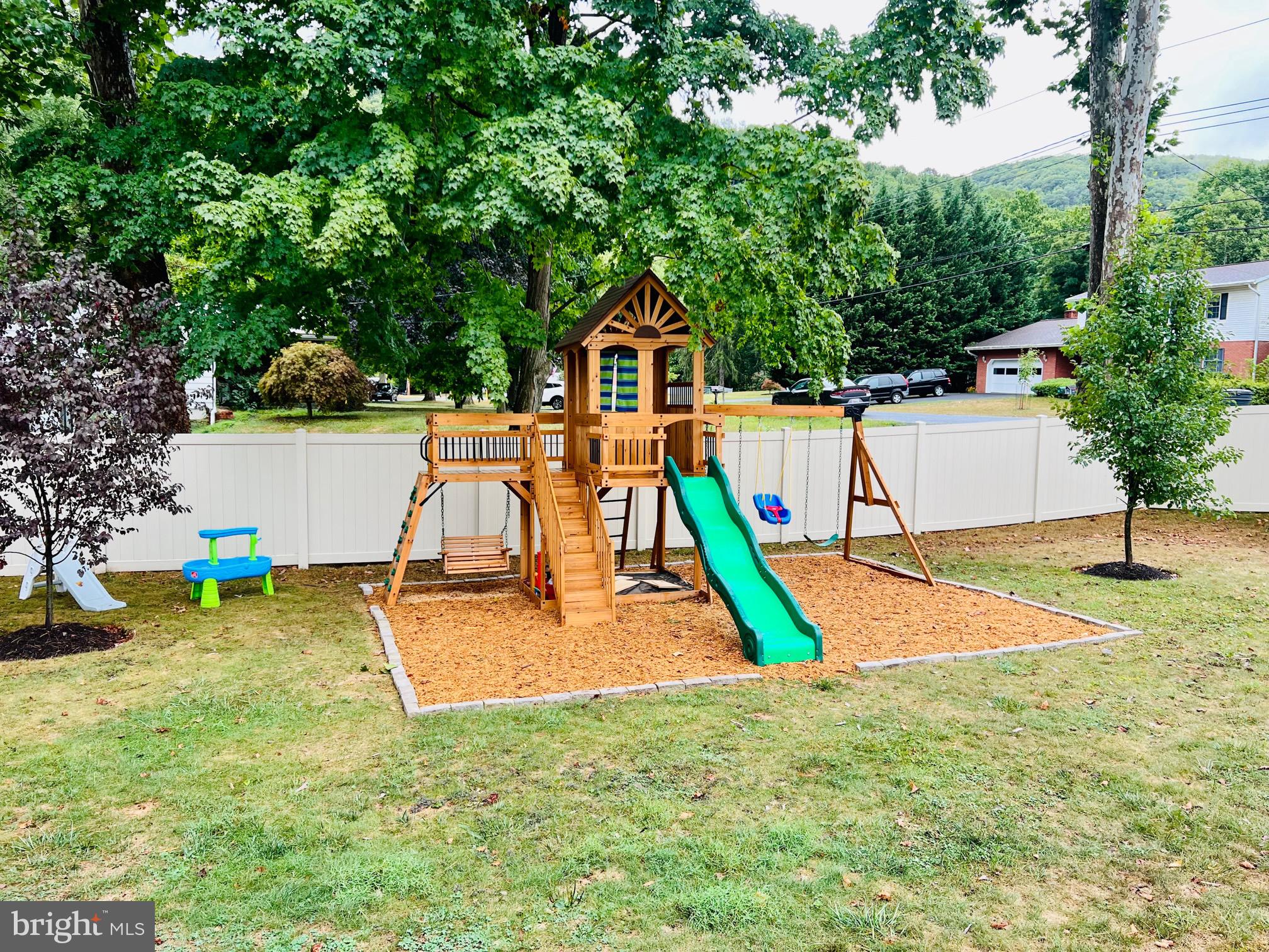 LAVALE GARDENS - Residential