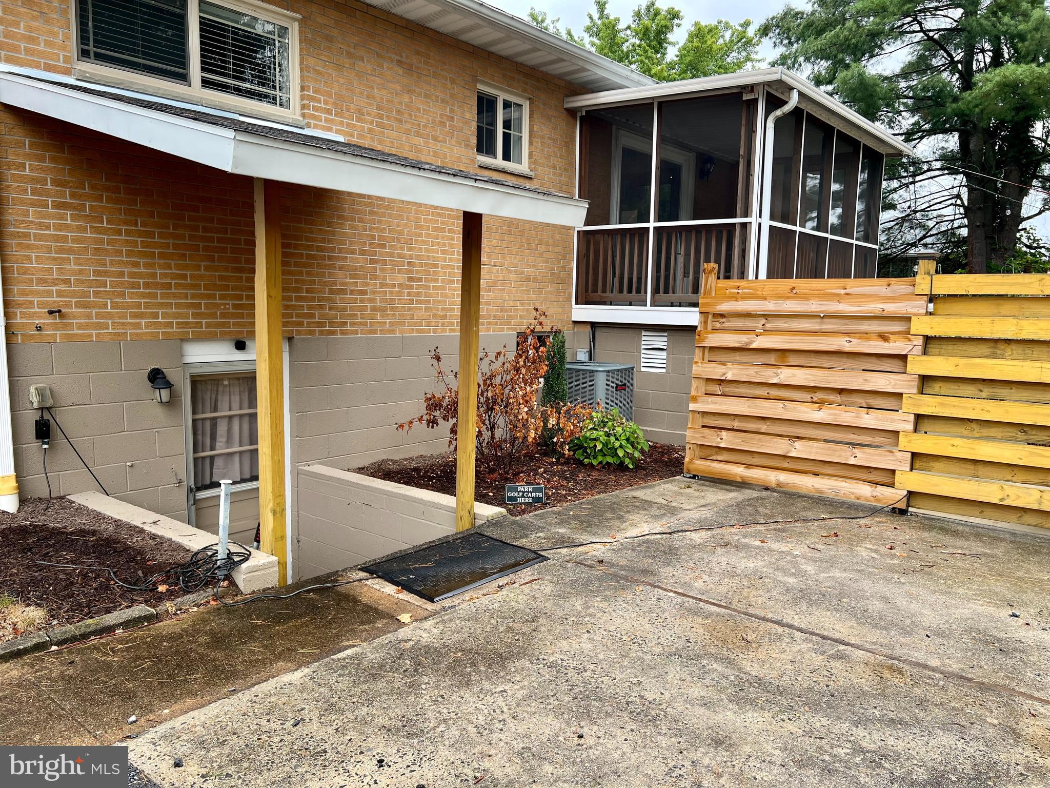 LAVALE GARDENS - Residential