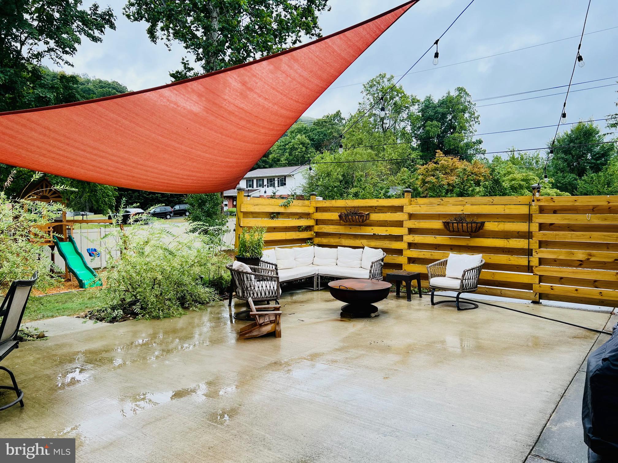 LAVALE GARDENS - Residential