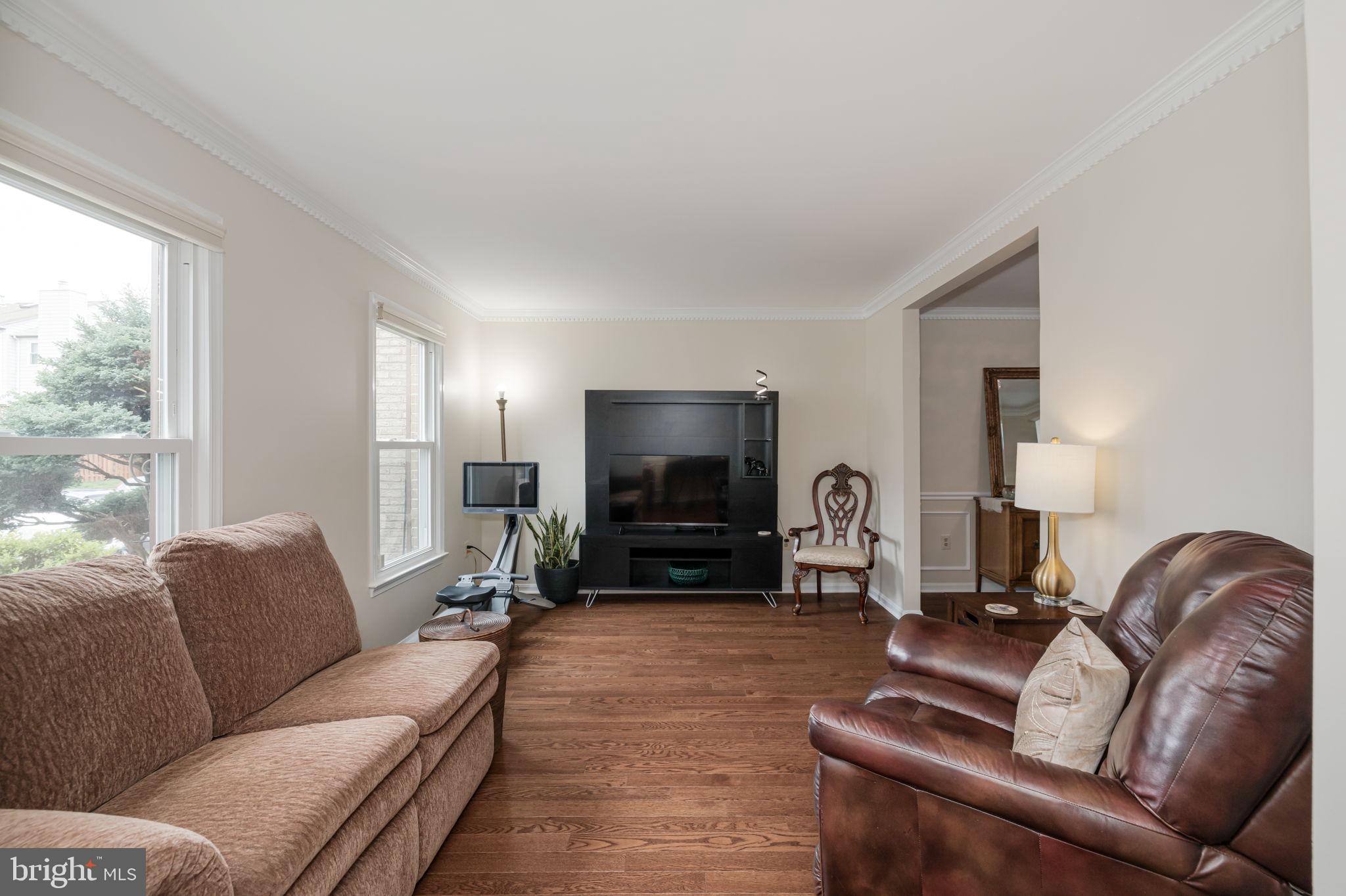 6005 SOUTHWARD WAY