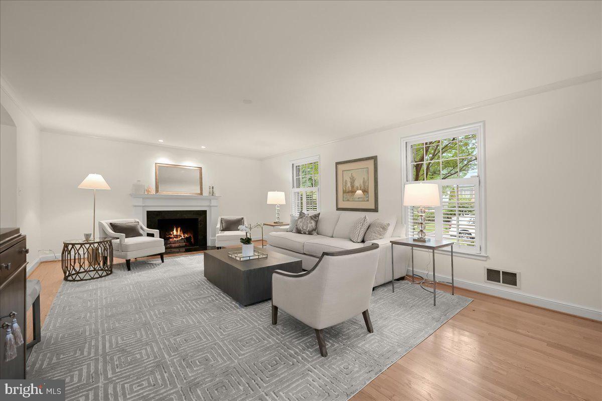 SUMNER - Residential