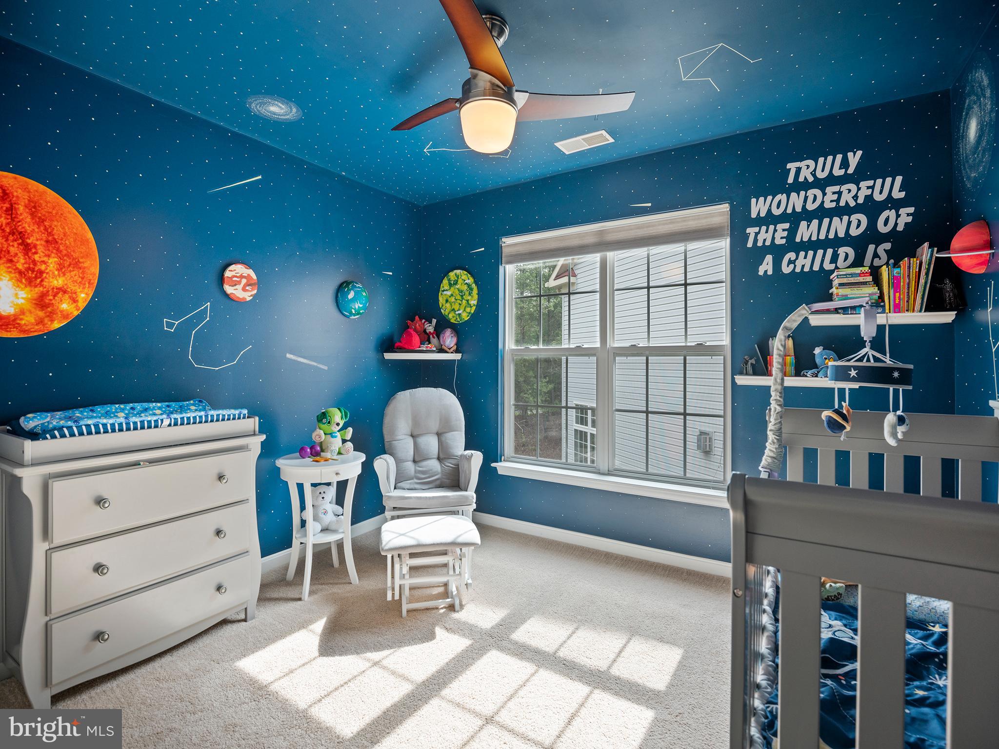 LYNDAM HILL - Residential